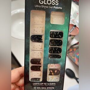 Stick on nail polish